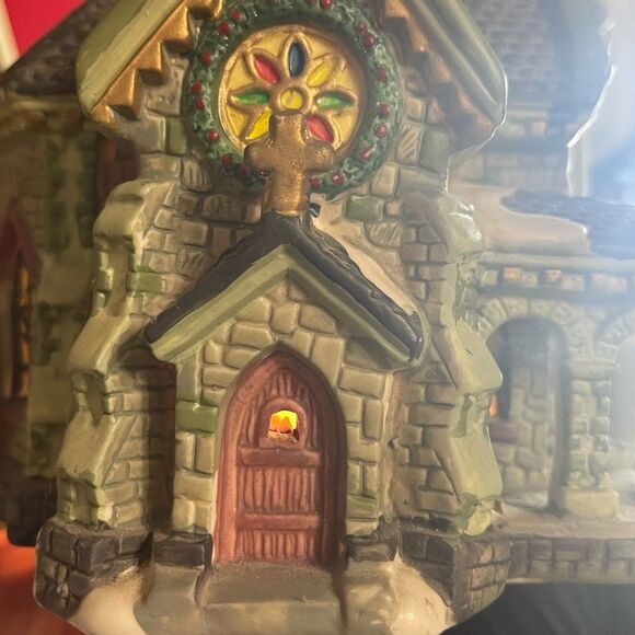 2002 Christmas Streets Church Collection Porcelain House Lighted Window - Picture 9 of 16
